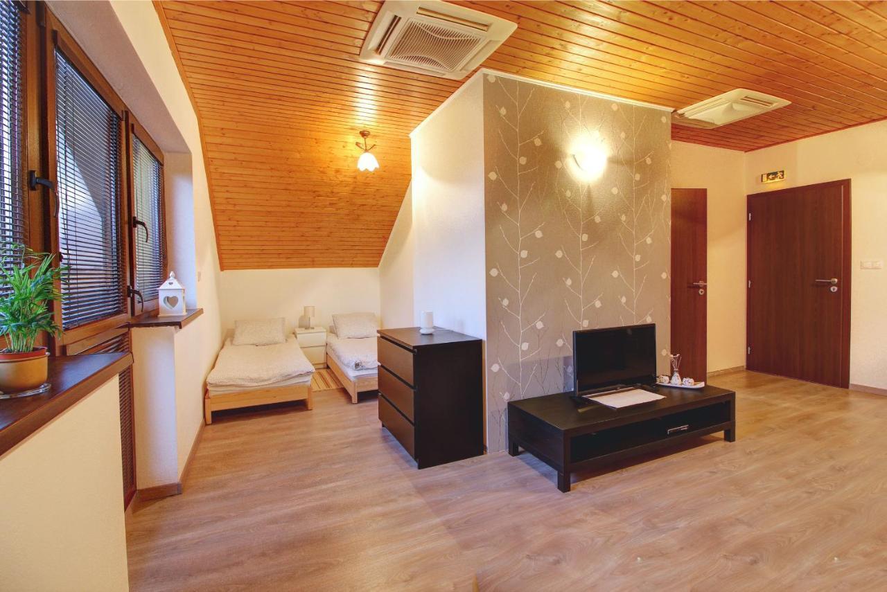 Apartments Novy Zivot Exterior foto